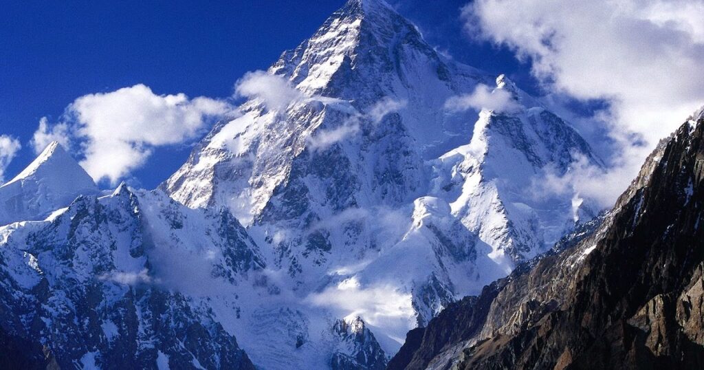 Why Gilgit Baltistan Shilajit Is Considered the Purest in the World